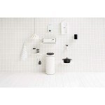 Хлебница со сдвигающейся крышкой Brabantia 173325 Хлебница со сдвигающейся крышкой Brabantia 173325