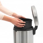 Бак для мусора Brabantia 113581 Pedal Bin NewIcon 12 л Бак для мусора Brabantia 113581 Pedal Bin NewIcon 12 л