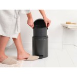 Бак для мусора с педалью Brabantia NewIcon Pedal Bin 5 л, графитовый (233463) Бак для мусора с педалью Brabantia NewIcon Pedal Bin 5 л, графитовый (233463)