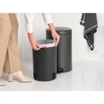 Бак для мусора с педалью Brabantia NewIcon Pedal Bin 20 л, графитовый (233500) Бак для мусора с педалью Brabantia NewIcon Pedal Bin 20 л, графитовый (233500)