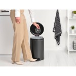 Бак для мусора с педалью Brabantia NewIcon Pedal Bin 20 л, графитовый (233500) Бак для мусора с педалью Brabantia NewIcon Pedal Bin 20 л, графитовый (233500)