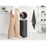 Бак для мусора с педалью Brabantia NewIcon Pedal Bin 30 л, графитовый (233524) Бак для мусора с педалью Brabantia NewIcon Pedal Bin 30 л, графитовый (233524)