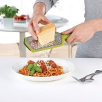 Терка двусторонняя Joseph Joseph 20017 Twist Grater 2-in-1 Терка двусторонняя Joseph Joseph 20017 Twist Grater 2-in-1